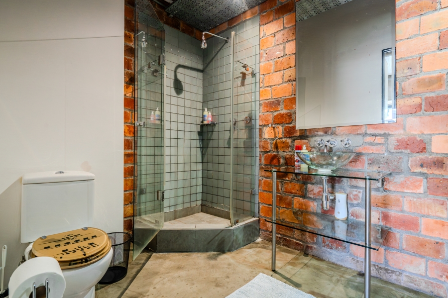 2 Bedroom Property for Sale in Cape Town City Centre Western Cape